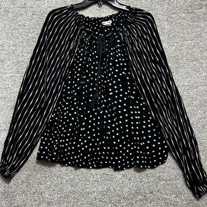 Billabong Woman’s Easy Breaze V-Neck Shirt Tie Front button Up Blouse SZ Small